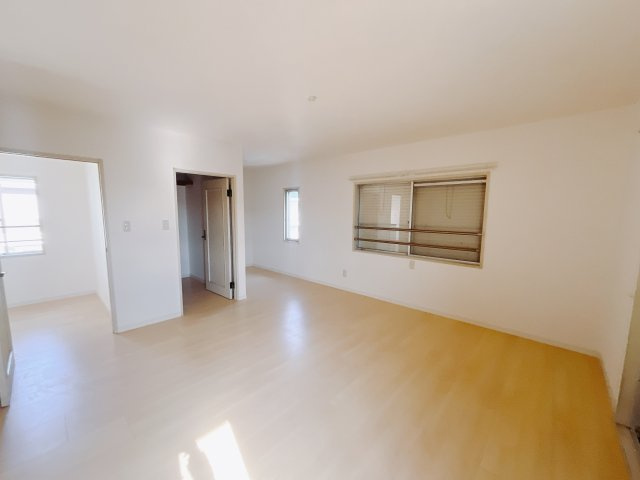 【中古戸建】伊勢崎市韮塚町の洋室|■洋室