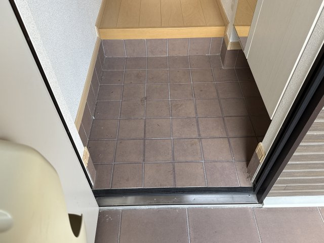 ベルファミーユⅡの玄関