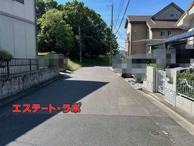 岡崎市小針町の前面道路含む現地写真|現地案内会実施中♪
お気軽にお問い合わせください♪