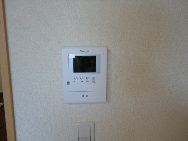 エクセルシア栗屋の内装|カメラ付インターホン