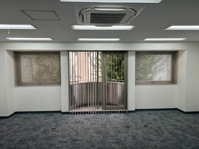 三番町ビルの内装