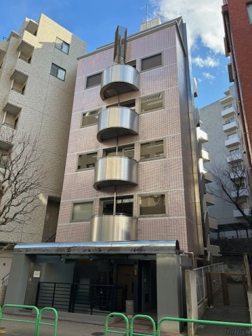 三番町ビルの外観