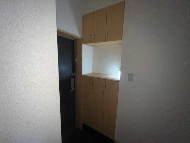 グランデルの内装|シューズボックス