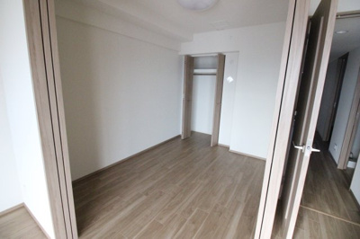 【内装】 | プレサンスロジェ草津シエル | 内装は落ち着いています