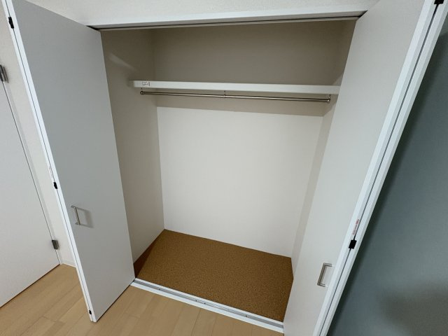 ネオハイツ垂水の収納