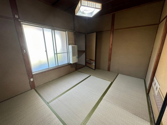 一戸建　山科区大塚南溝町の和室|２階６帖の和室