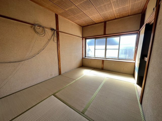 一戸建　山科区大塚南溝町の和室|２階６帖の和室