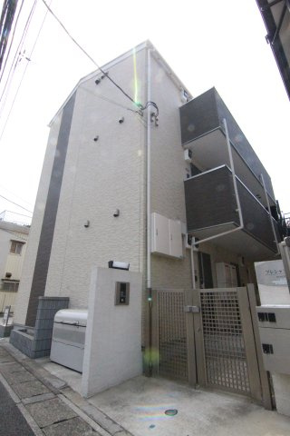 市川市市川南４丁目のアパートの外観