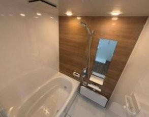 中野新町　中古一戸建ての浴室|ユニットバス　追い焚き機能
■物件内覧・資金計画相談・住宅ローン相談、リフォーム相談、お問合せ受付中■
※当日・翌日のご内覧、ご相談はお電話でのお問合せがスムーズです！