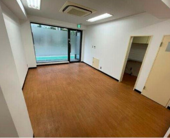 植月第二ビルの内装|中はこのようになっています