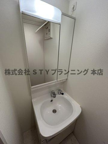 仲介手数料０円！ディアレイシャス上前津の洗面所