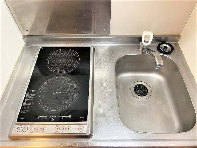 レオパレスネイティブⅤのキッチン|設備・仕様は号室により異なる為、現況を優先します。