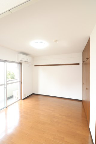 T's garden稲城の居間・リビング