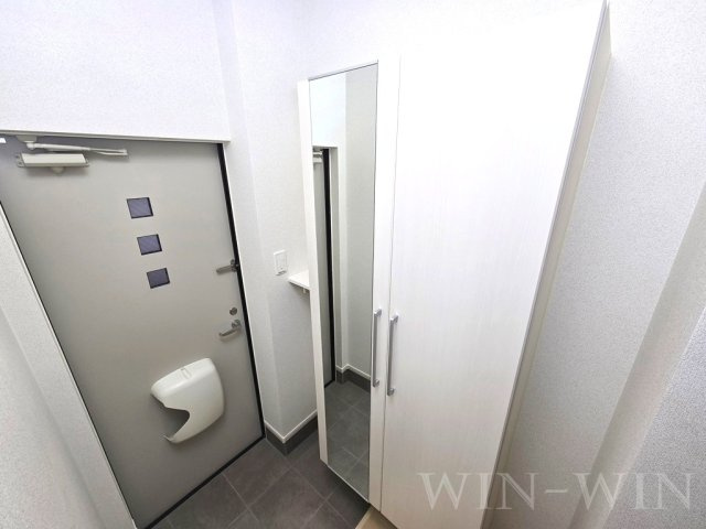 ライラック古並の玄関