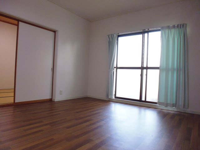 西明石グランドハイツの居間・リビング|リビング