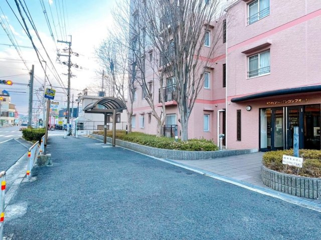 野崎アーバンコンフォートのエントランス|■物件内覧・資金計画相談・住宅ローン相談、リフォーム相談、お問合せ受付中■
※当日・翌日のご内覧、ご相談はお電話でのお問合せがスムーズです！