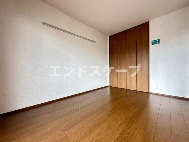ドムスレジーナ　Ａの洋室|高崎、前橋のお部屋探しはエンドスケープまで！お客様の理想お聞かせ下さい♪