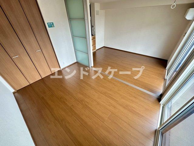ドムスレジーナ　Ａの洋室|高崎、前橋のお部屋探しはエンドスケープまで！お客様の理想お聞かせ下さい♪