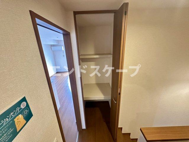 ドムスレジーナ　Ａの収納|高崎、前橋のお部屋探しはエンドスケープまで！お客様の理想お聞かせ下さい♪