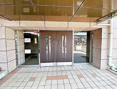 【エントランス】 | ライオンズガーデン航空公園