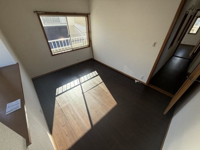 北六甲台1丁目戸建の洋室