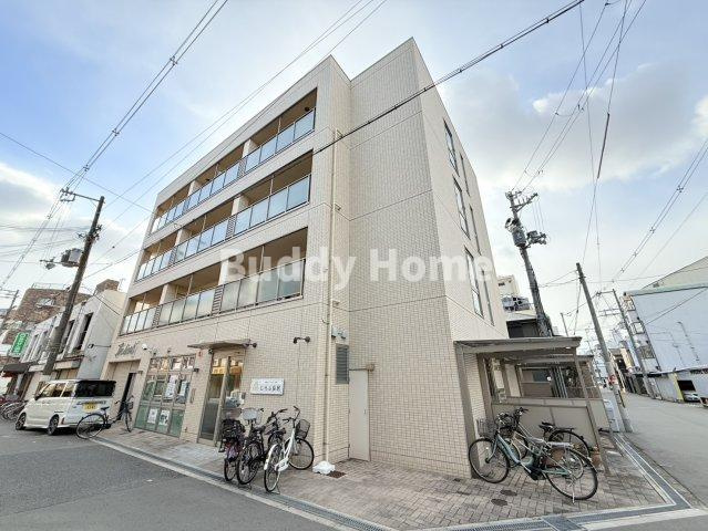 サンテ長居の外観