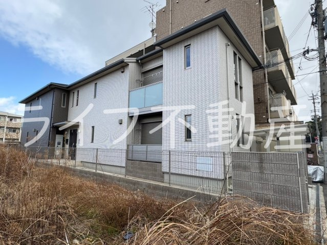 CHARME LACINEの外観|建物外観を気になさる方へ、見た目の良い物件です