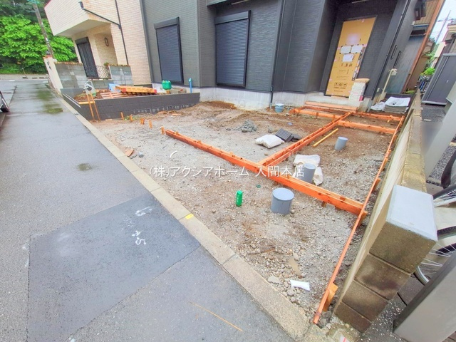 入間市東町5丁目・全1棟　新築一戸建　～収納スペース豊富～の駐車場|現地写真（2025年6月11日撮影）