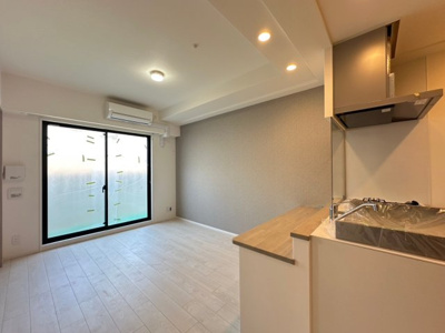 【居間・リビング】 | スプランディッド茨木天王