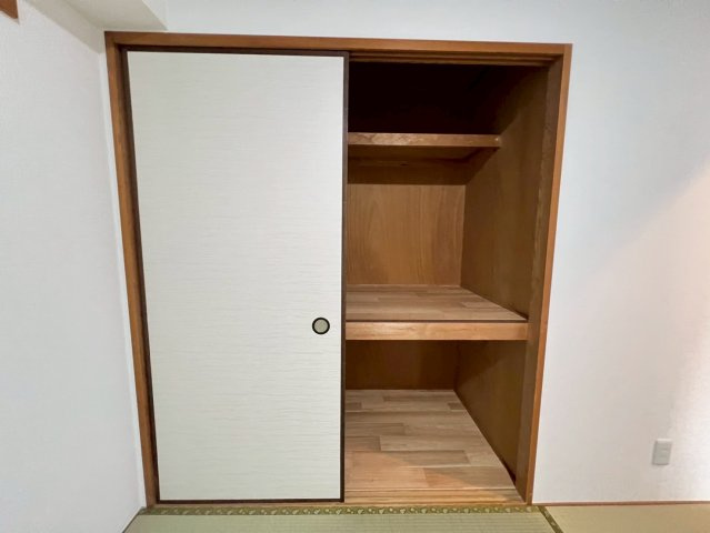 クローバーメゾン狐島の和室