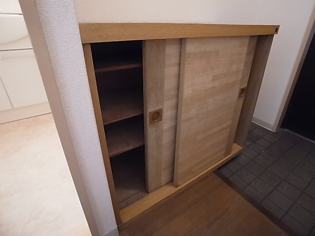 神戸市須磨区戸政町４丁目の賃貸マンション
