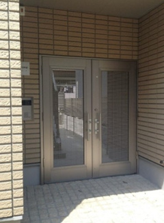 【エントランス】