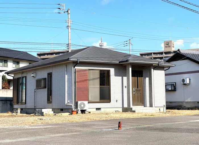 丸亀市土器町東　中古戸建