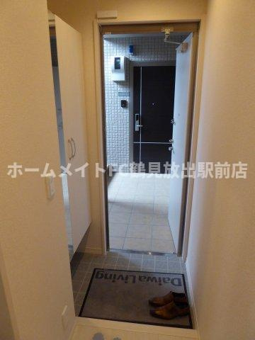 東大阪市楠根１丁目のアパートの玄関