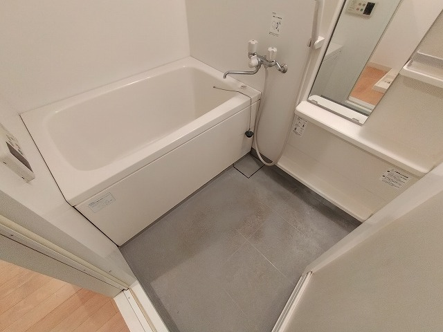 神戸市長田区水笠通３丁目の賃貸マンションの浴室