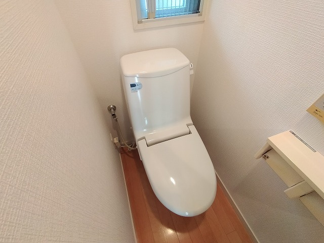 神戸市長田区水笠通３丁目の賃貸マンションのトイレ|ウォシュレット付