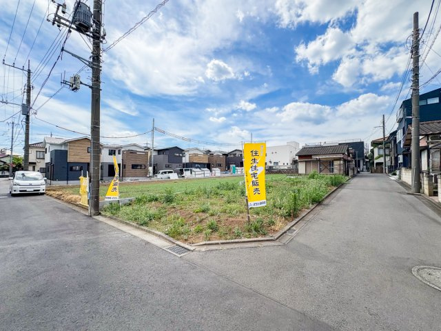 ふじみ野市南台２丁目の売地の外観|2025年7月撮影　
開放感ある角地、現況更地の分譲地です。
資料請求や現地案内など、お気軽にお問い合わせください。
