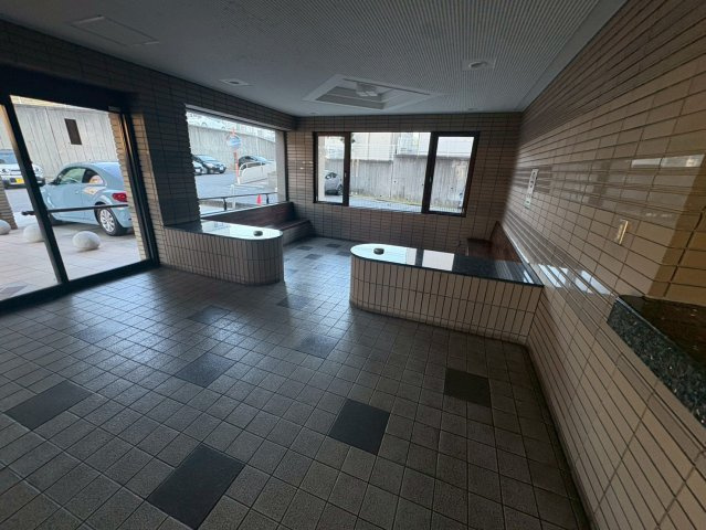 スペリア豊田のロビー