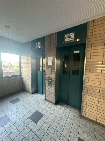 スペリア豊田のエントランス
