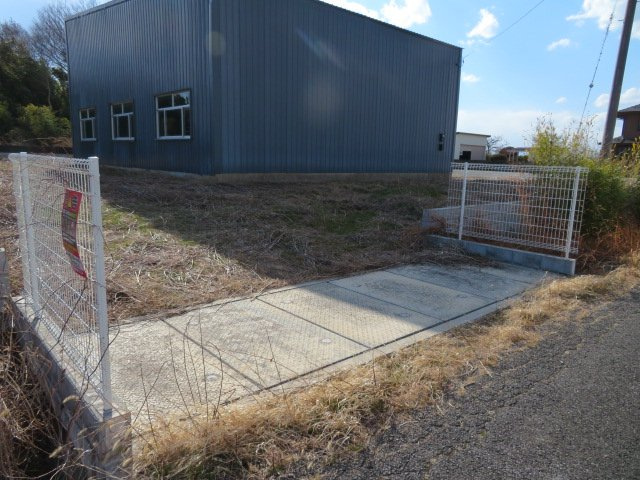 鴻巣市前砂の倉庫のその他