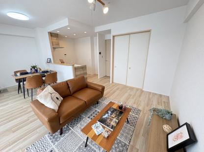 【居間・リビング】セントアイナ藤が丘 