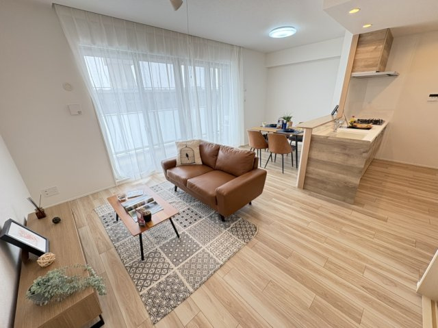 【居間・リビング】セントアイナ藤が丘 