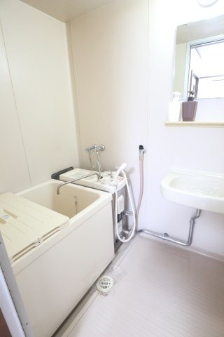 髙木ビルの浴室