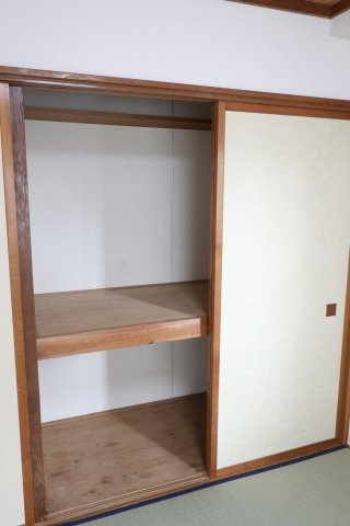 髙木ビルの収納