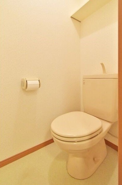 ブランシェ平手南のトイレ