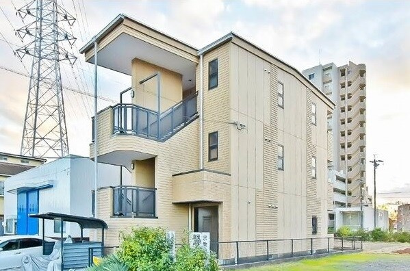 ブランシェ平手南の外観