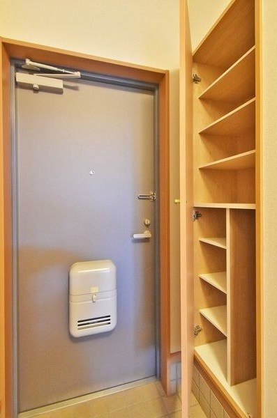 ブランシェ平手南の玄関