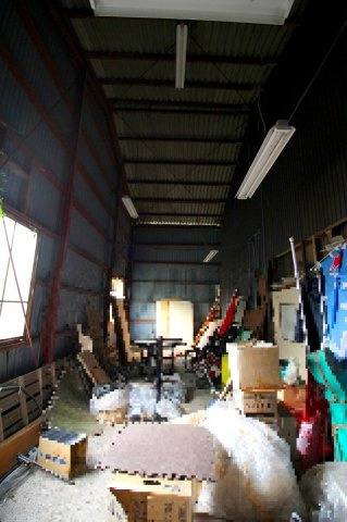 車尾Ｔ倉庫の内装