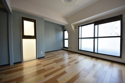 【居間・リビング】 | SANKO ラフィーネ三宮