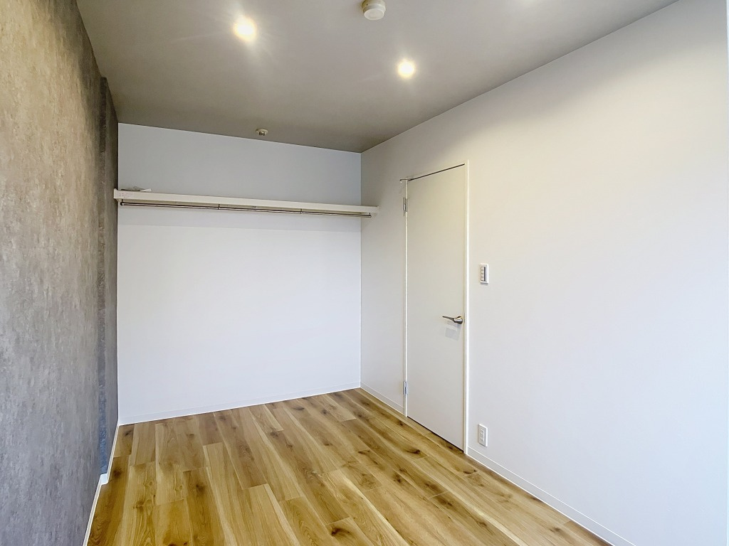 トワイライト泉が丘の洋室